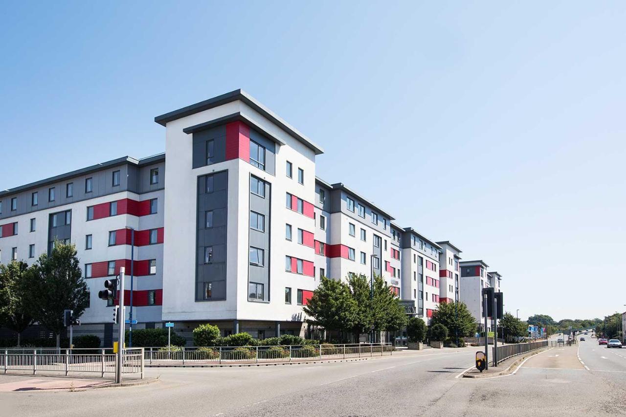 En Suite Rooms, Gillingham - Sk Buitenkant foto